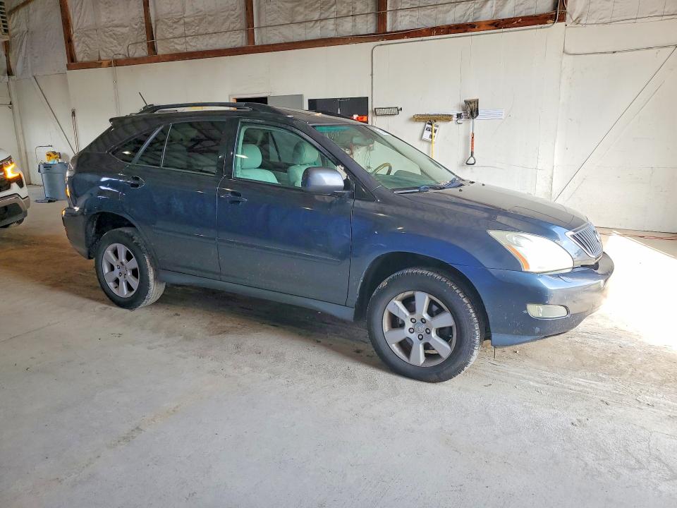 Photo 4 from auction – 2004 LEXUS RX with VIN 2T2HA31U64C029383