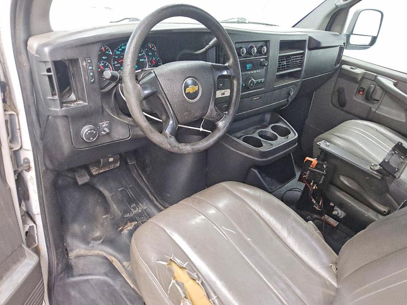 Photo 8 from auction – 2014 CHEVROLET EXPRESS G1500 with VIN 1GCSGAFX1E1165815