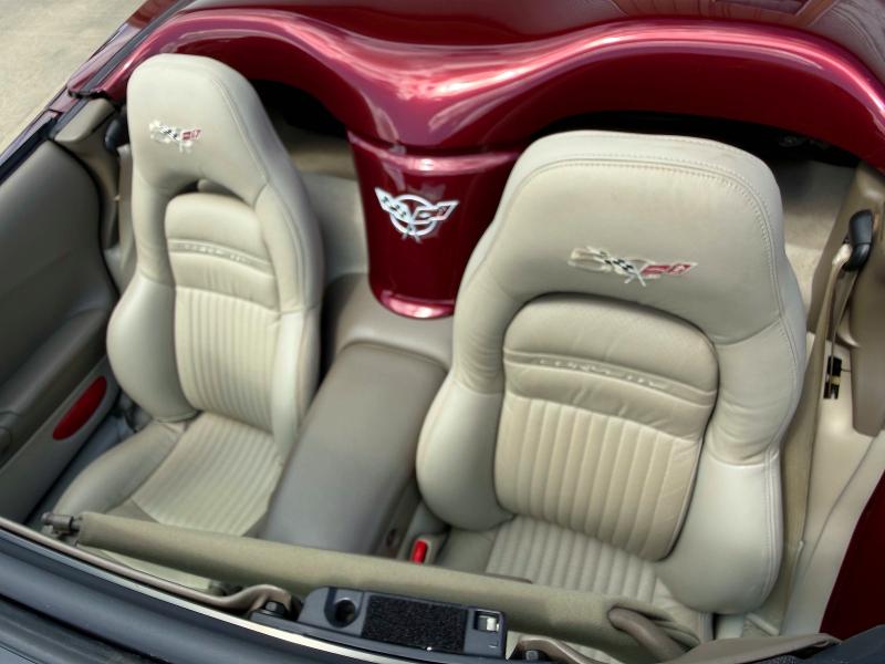 Photo 9 from auction – 2003 CHEVROLET CORVETTE with VIN 1G1YY32G135128139