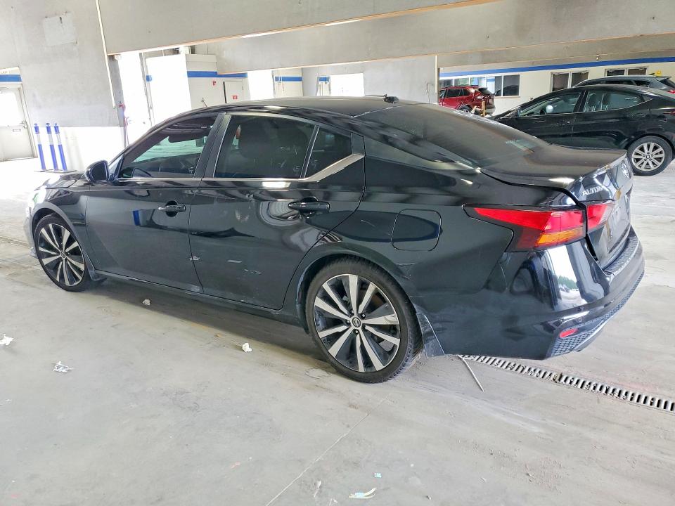 Photo 2 from auction – 2021 NISSAN ALTIMA with VIN 1N4BL4CV0MN396167