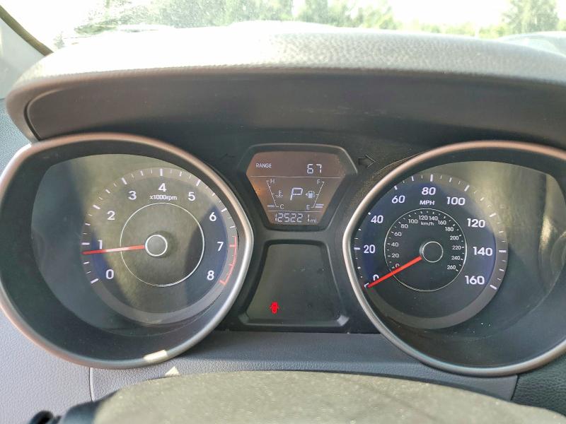Photo 9 from auction – 2016 HYUNDAI ELANTRA with VIN 5NPDH4AE6GH767716