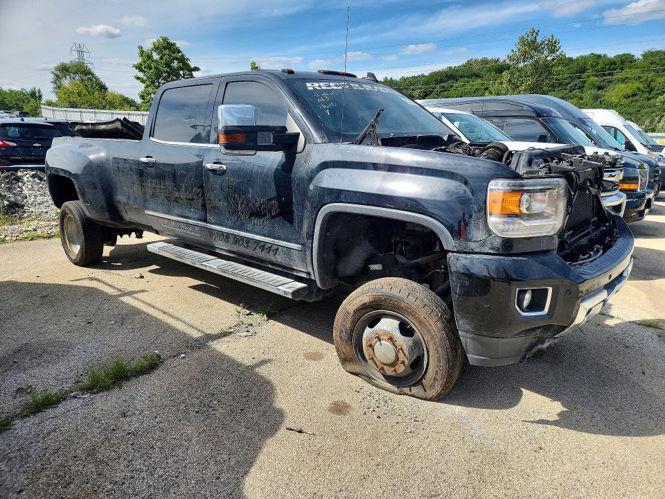 Photo 4 from auction – 2019 GMC SIERRA with VIN 1GT42WEY1KF144072