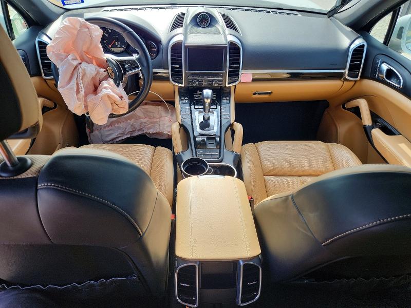 Photo 8 from auction – 2016 PORSCHE CAYENNE with VIN WP1AA2A20GKA10652
