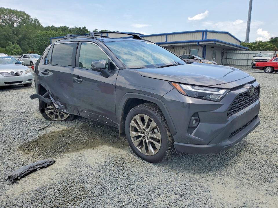 Photo 4 from auction – 2024 TOYOTA RAV4 with VIN 2T3C1RFV1RC283908