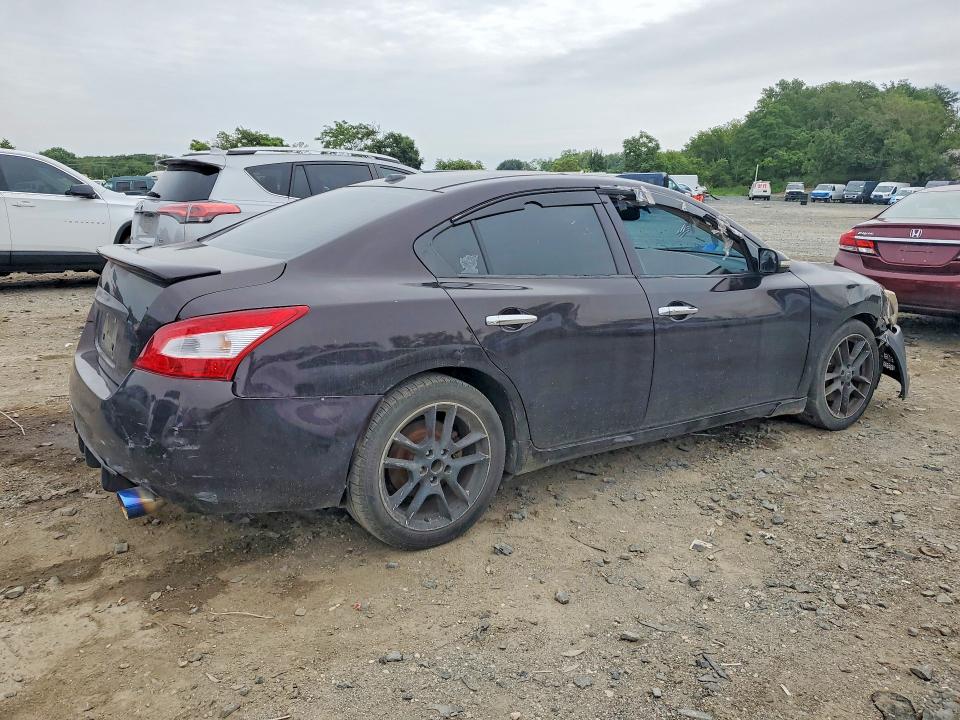 Photo 3 from auction – 2011 NISSAN MAXIMA with VIN 1N4AA5APXBC857363