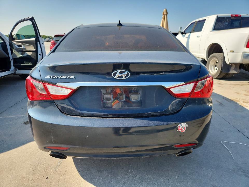 Photo 6 from auction – 2013 HYUNDAI SONATA with VIN 5NPEC4AC6DH505725