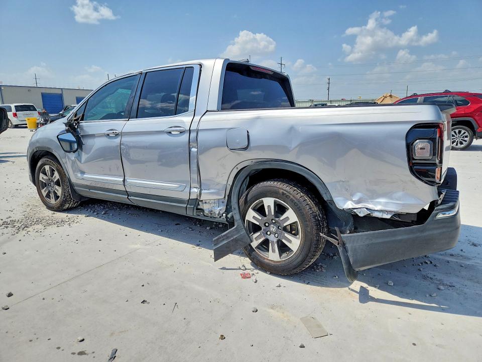 Photo 2 from auction – 2018 HONDA RIDGELINE with VIN 5FPYK2F50JB002448