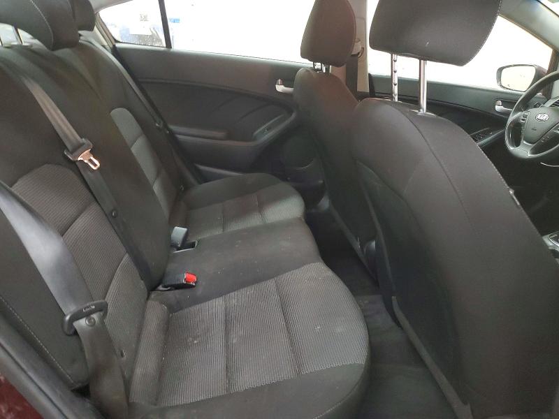 Photo 10 from auction – 2017 KIA FORTE with VIN 3KPFK4A78HE011709