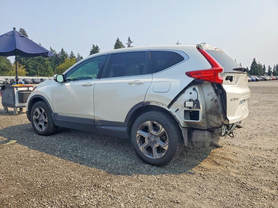 Photo 2 from auction – 2017 HONDA CR-V with VIN 2HKRW2H88HH663519