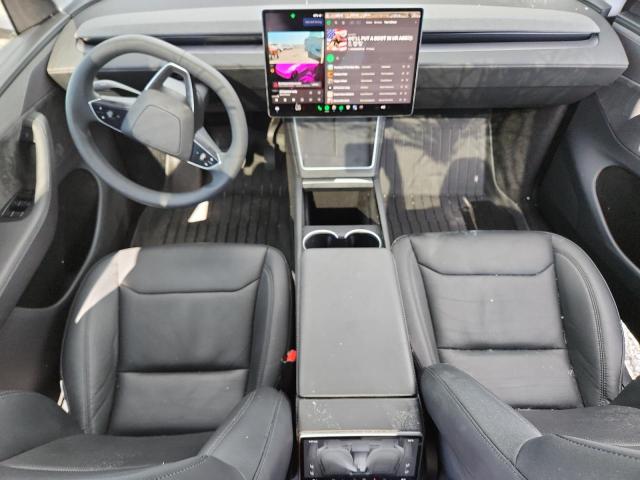 Снимка 8 от търг – 2026 TESLA MODEL Y с VIN 7SAYGDEE2TA467839