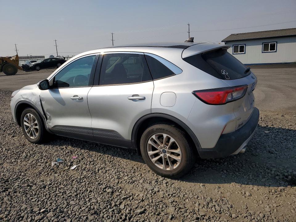 Photo 2 from auction – 2020 FORD ESCAPE with VIN 1FMCU9G60LUA86337