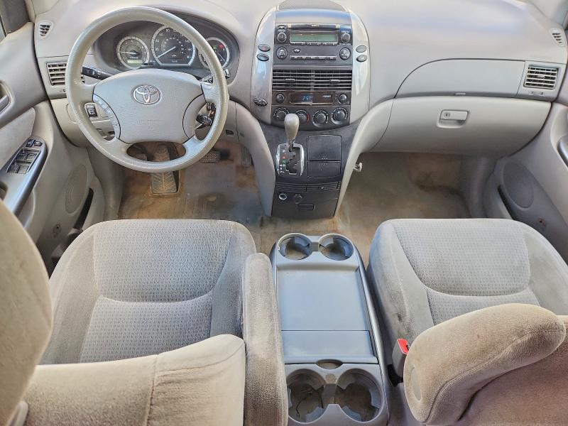 Photo 8 from auction – 2010 TOYOTA SIENNA with VIN 5TDZK4CC3AS338201