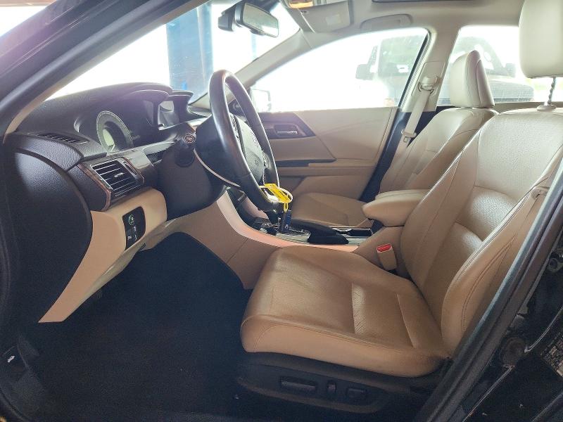 Photo 7 from auction – 2017 HONDA ACCORD with VIN JHMCR6F73HC008810