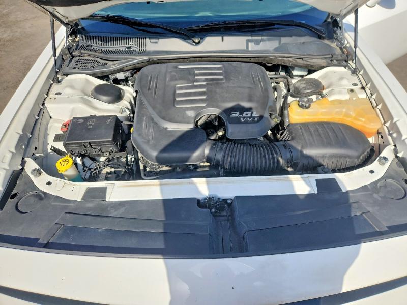 Photo 11 from auction – 2018 DODGE CHALLENGER with VIN 2C3CDZAG8JH246426