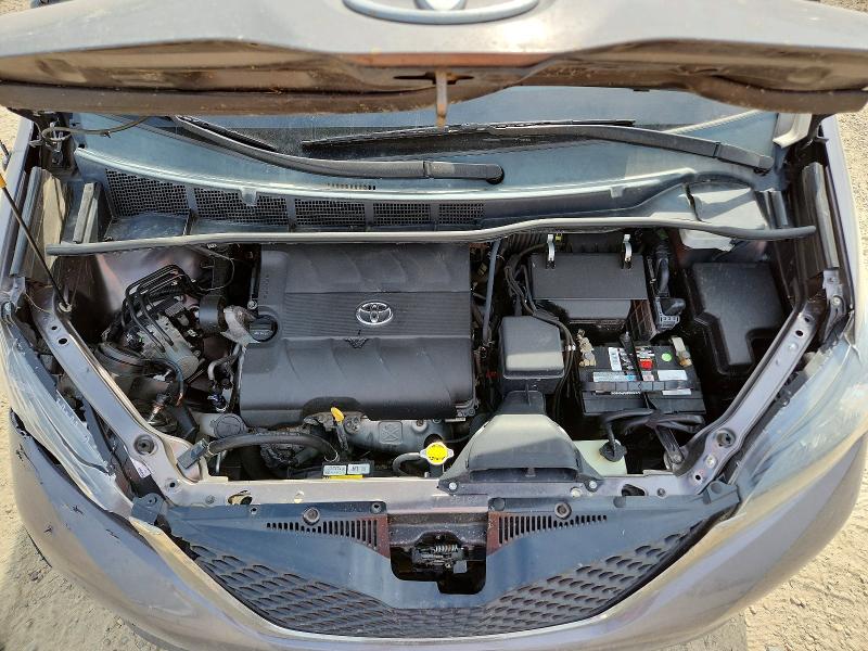 Photo 12 from auction – 2014 TOYOTA SIENNA with VIN 5TDXK3DC6ES471590