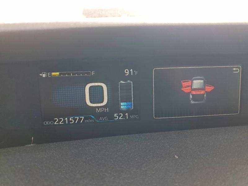 Photo 9 from auction – 2016 TOYOTA PRIUS with VIN JTDKARFU5G3018877