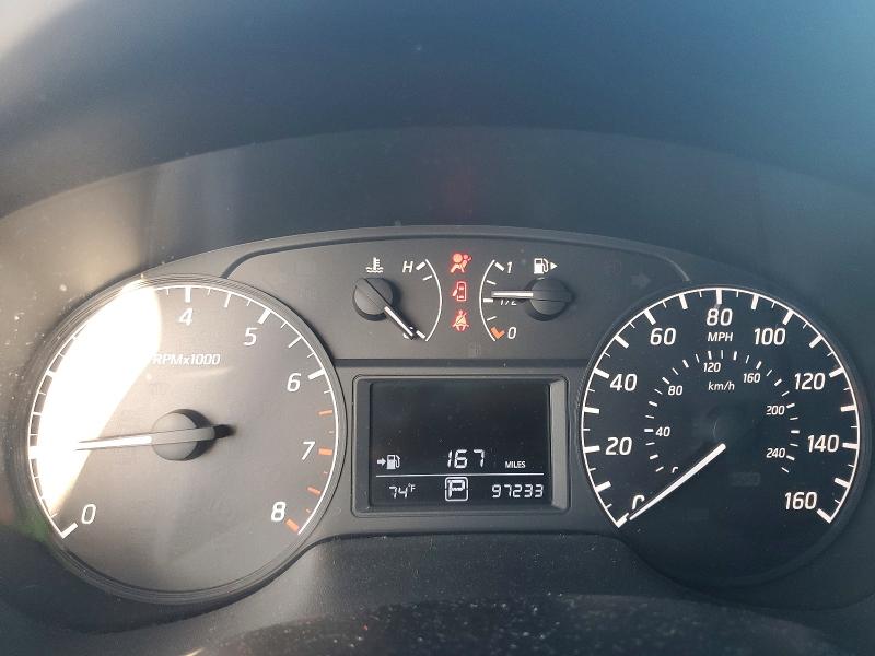 Photo 9 from auction – 2017 NISSAN SENTRA with VIN 3N1AB7AP2HY229562
