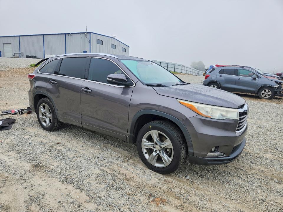 Zdjęcie 4 z aukcji – 2015 TOYOTA HIGHLANDER z VIN 5TDYKRFH7FS108703