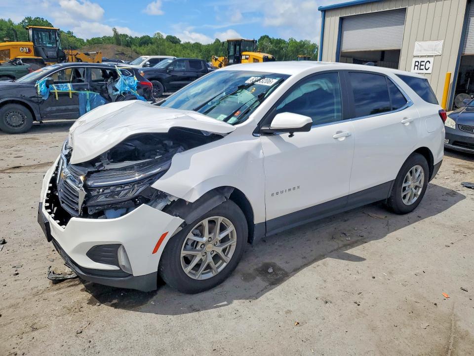 CHEVROLET EQUINOX 2022 with VIN 3GNAXUEV6NL231448 - Photo from auction