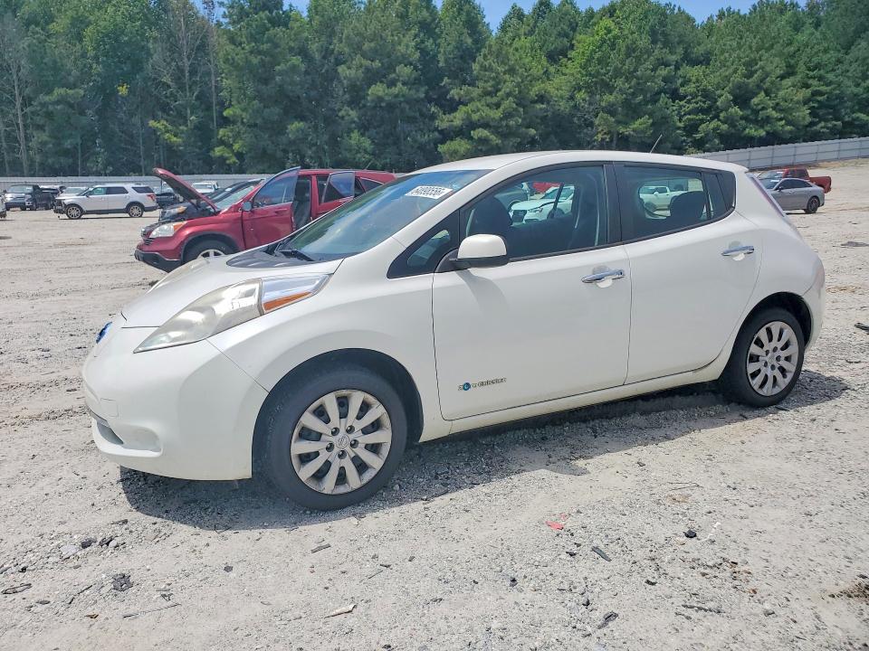 NISSAN LEAF 2015 with VIN 1N4AZ0CP0FC325179 - Photo from auction