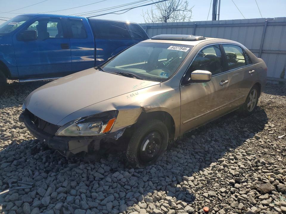 HONDA ACCORD 2003 with VIN JHMCM56683C065805 - Photo from auction