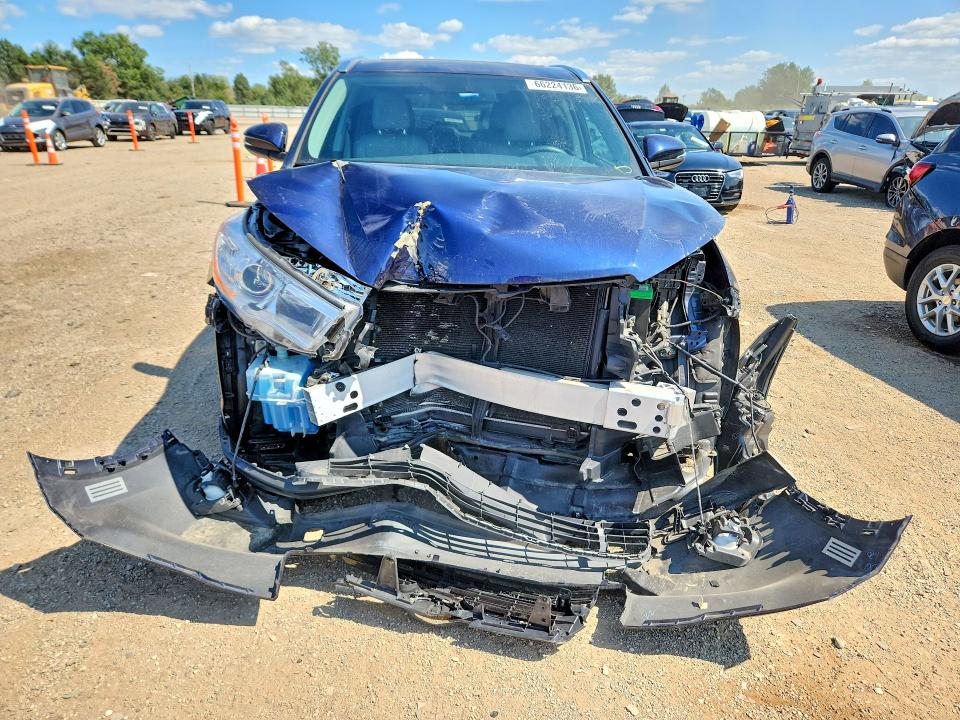 Foto 5 de la subasta – 2014 TOYOTA HIGHLANDER con VIN 5TDJKRFH5ES012696