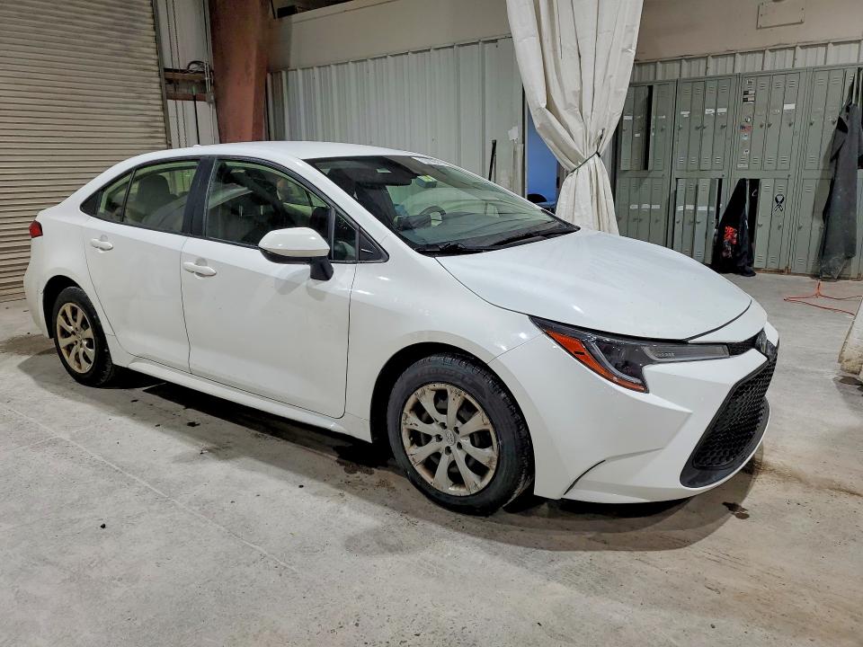 Photo 4 from auction – 2022 TOYOTA COROLLA with VIN JTDEPMAE5N3002044