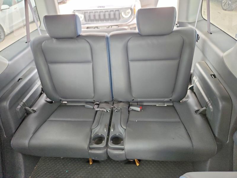 Photo 10 from auction – 2005 HONDA ELEMENT with VIN 5J6YH18305L004260