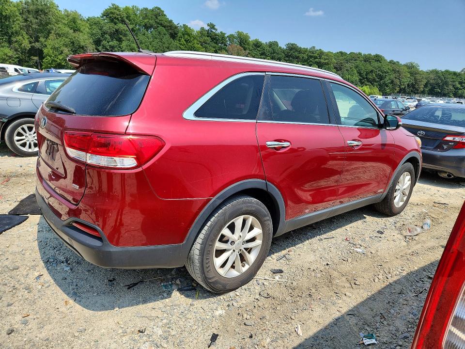 Photo 3 from auction – 2017 KIA SORENTO with VIN 5XYPGDA3XHG263497