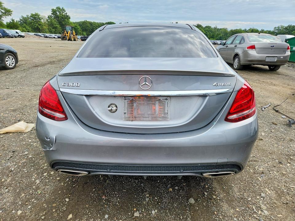 Photo 6 from auction – 2016 MERCEDES-BENZ C with VIN WDDWF4KB1GR172239