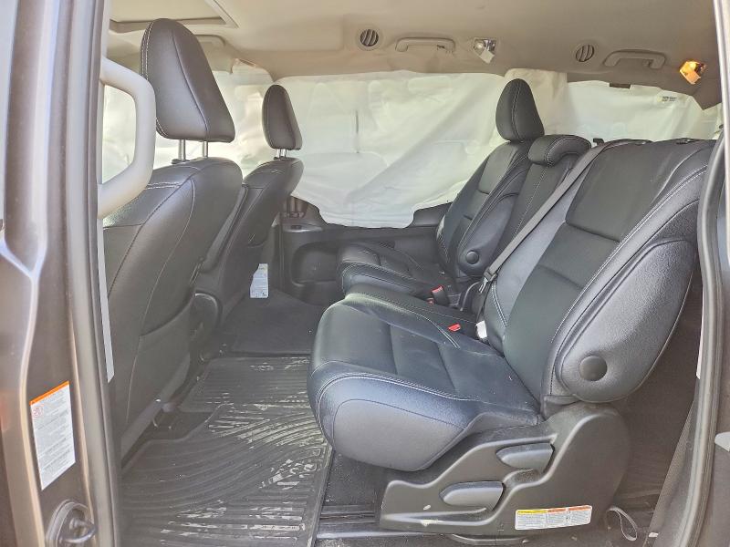 Photo 11 from auction – 2017 TOYOTA SIENNA with VIN 5TDXZ3DC3HS790459