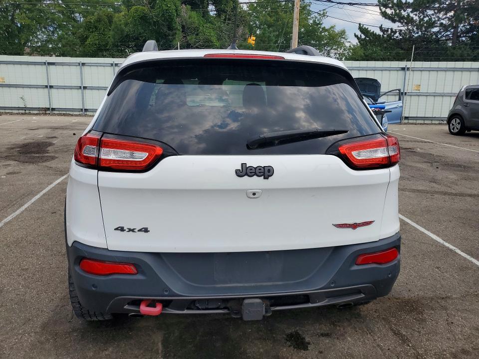 Photo 6 from auction – 2015 JEEP CHEROKEE with VIN 1C4PJMBS8FW685985