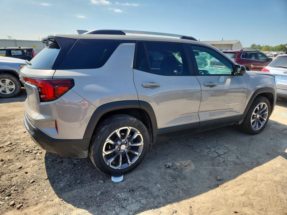 Photo 3 from auction – 2026 GMC TERRAIN with VIN 3GKALUEG1TL105876