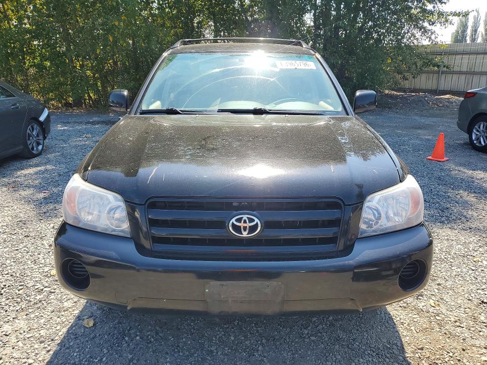 Photo 5 from auction – 2004 TOYOTA HIGHLANDER with VIN JTEGP21A340003036