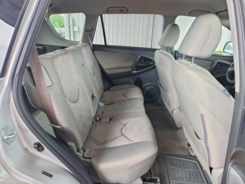 Photo 10 from auction – 2010 TOYOTA RAV4 with VIN JTMBK4DVXAD017740