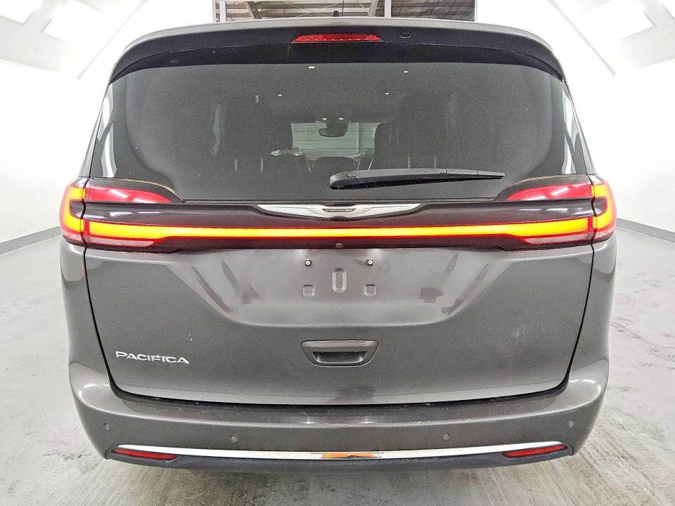 Photo 6 from auction – 2023 CHRYSLER PACIFICA with VIN 2C4RC1BG4PR529000