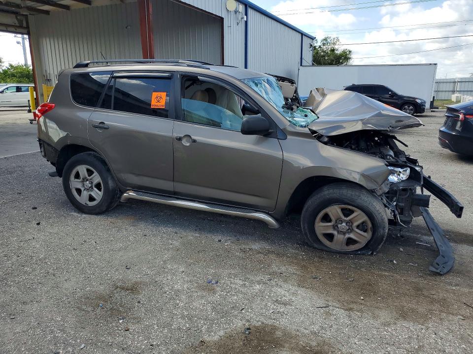 Photo 4 from auction – 2011 TOYOTA RAV4 with VIN 2T3ZF4DV8BW075045