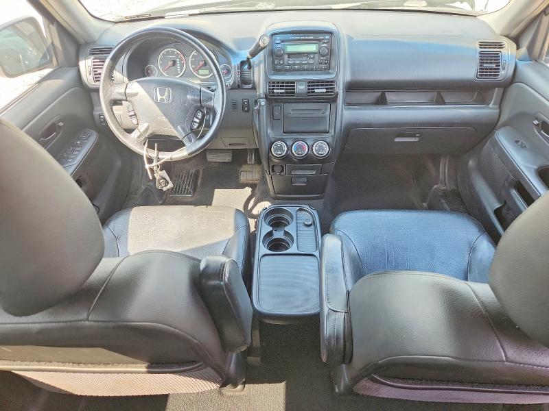 Photo 8 from auction – 2005 HONDA CR-V with VIN SHSRD78945U338736