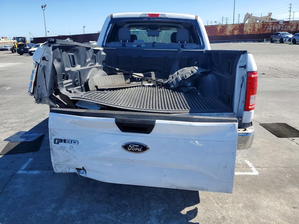 صورة رقم 6 من المزاد - 2017 FORD F150 مع VIN 1FTEW1C81HKD11397