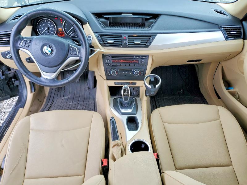 Photo 8 from auction – 2015 BMW X1 with VIN WBAVL1C50FVY41349