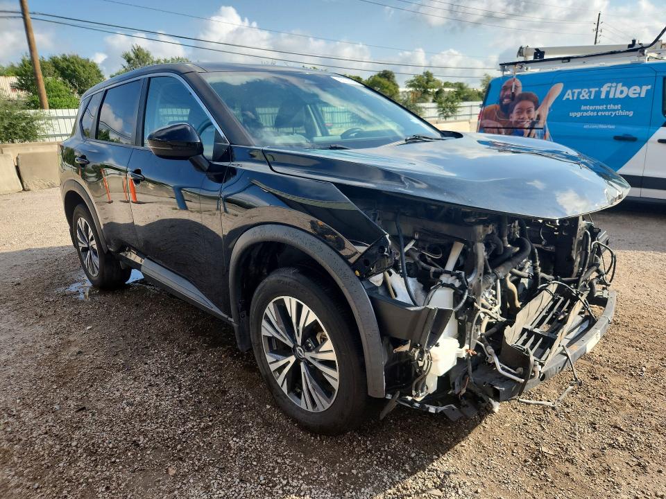 Photo 4 from auction – 2022 NISSAN ROGUE with VIN 5N1BT3BA6NC683315