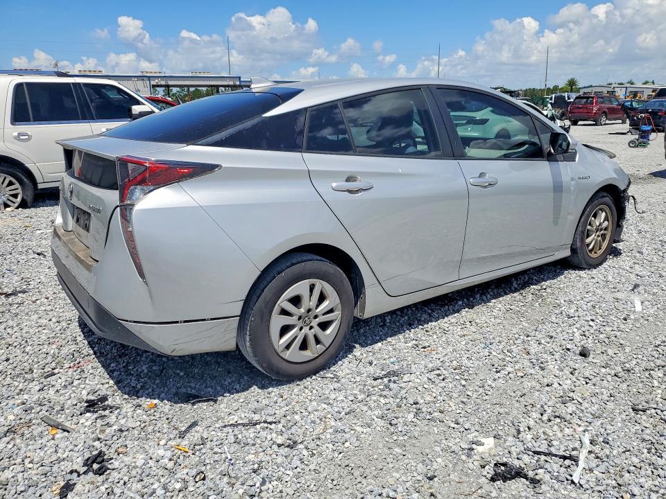 Photo 3 from auction – 2018 TOYOTA PRIUS with VIN JTDKBRFUXJ3072003