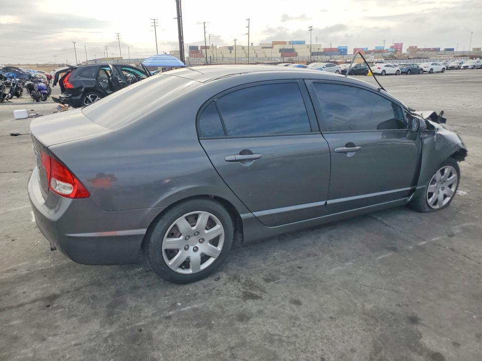 Photo 3 from auction – 2010 HONDA CIVIC with VIN 2HGFA1F51AH583774
