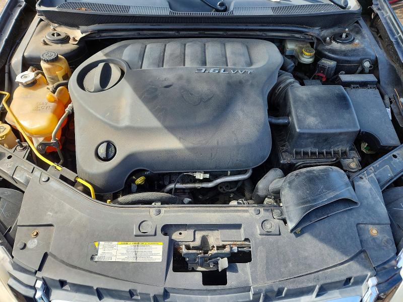 Zdjęcie 11 z aukcji – 2011 CHRYSLER 200 LIMITED z VIN 1C3BC2FG6BN517927