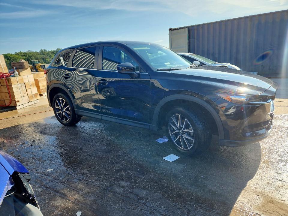 Photo 4 from auction – 2018 MAZDA CX-5 with VIN JM3KFBCM3J0444564