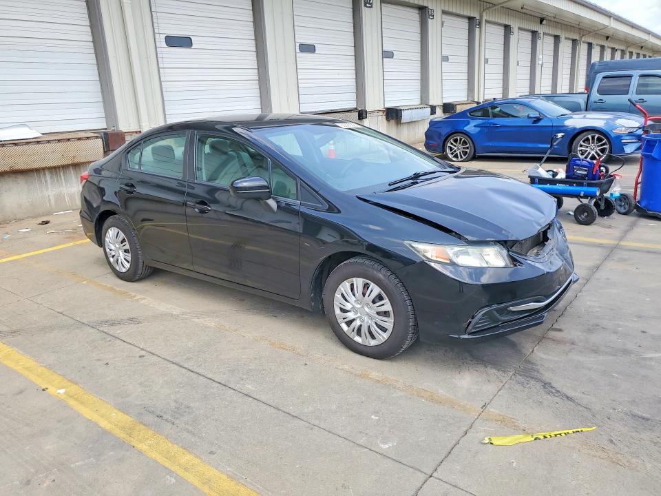 Photo 4 from auction – 2014 HONDA CIVIC with VIN 19XFB2F53EE066107