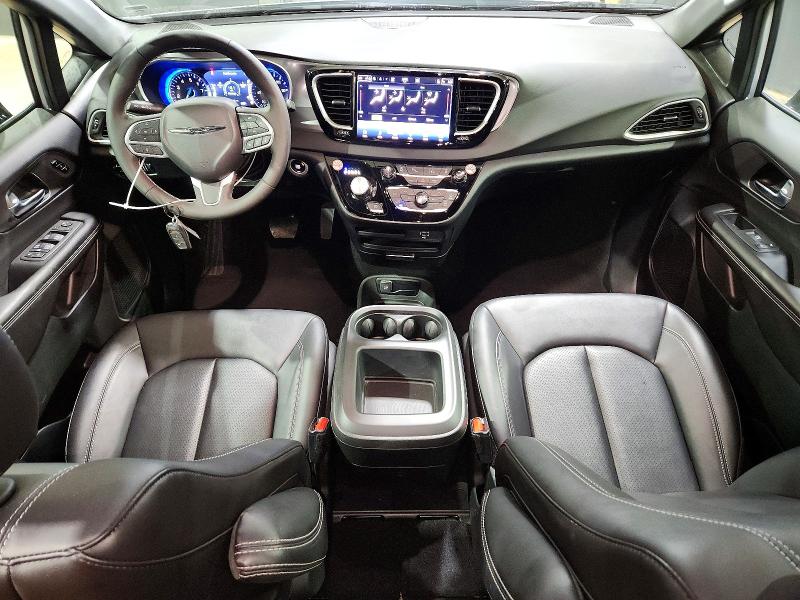 Photo 8 from auction – 2026 CHRYSLER PACIFICA with VIN 2C4RC1BG3TR236263