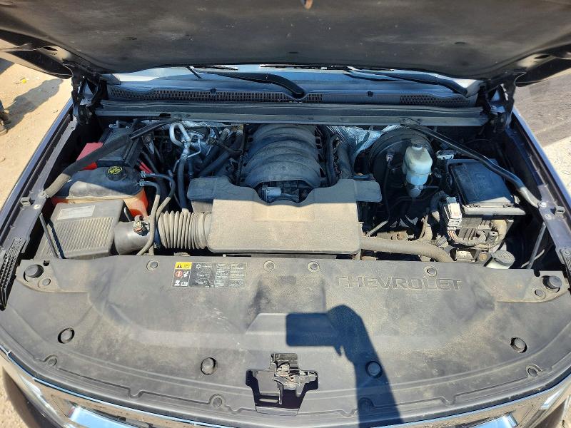 Photo 12 from auction – 2016 CHEVROLET SUBURBAN with VIN 1GNSKHKC5GR244216