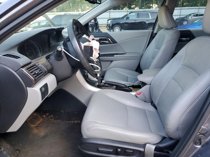 Photo 7 from auction – 2017 HONDA ACCORD with VIN 1HGCR2F89HA067652