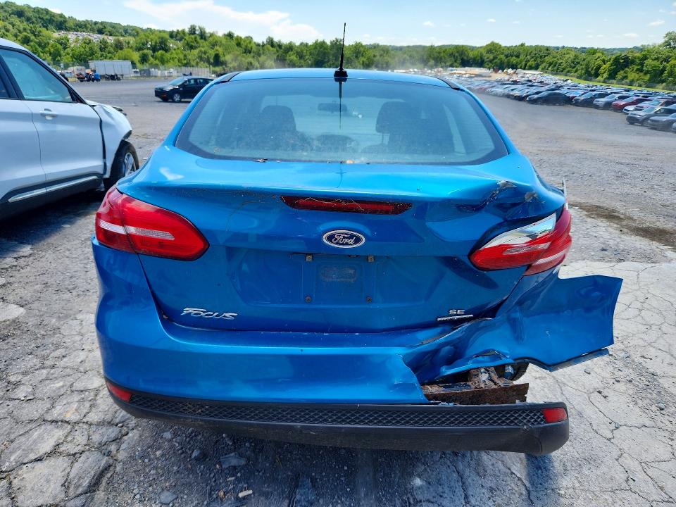 Photo 6 from auction – 2016 FORD FOCUS with VIN 1FADP3F23GL220321